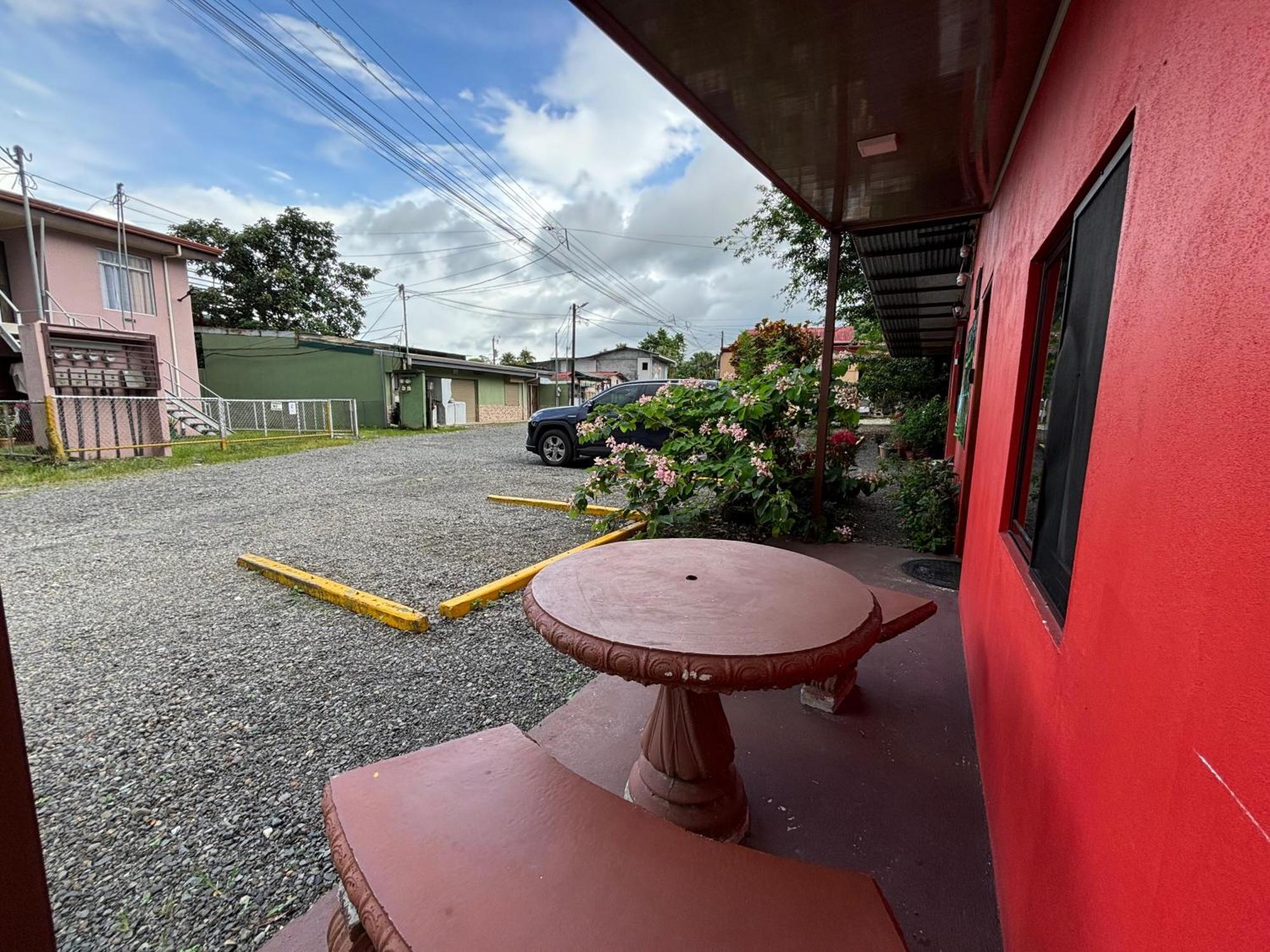 Pura Vida Aparment - Downtown La Fortuna Eksteriør bilde