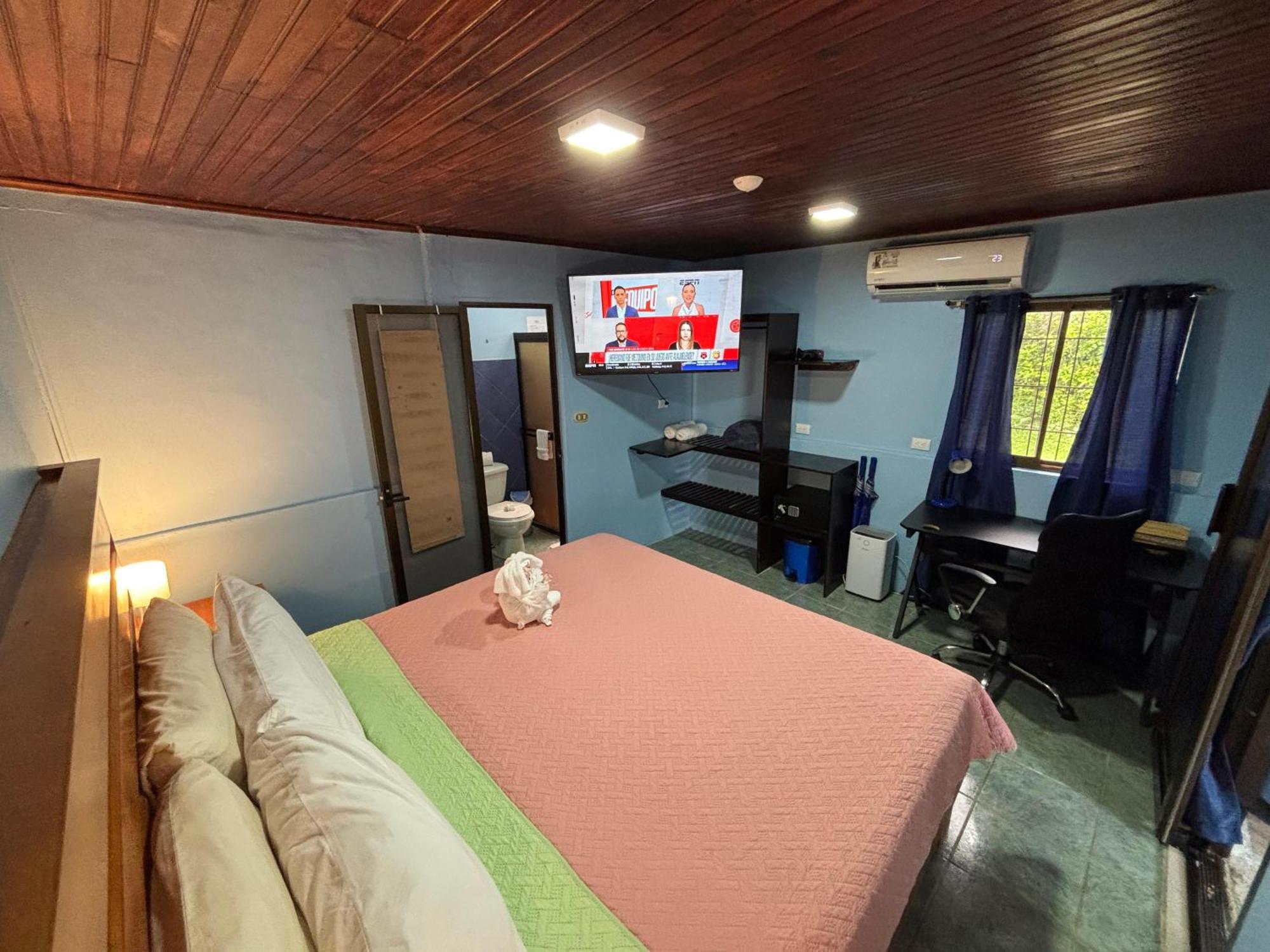 Pura Vida Aparment - Downtown La Fortuna Eksteriør bilde